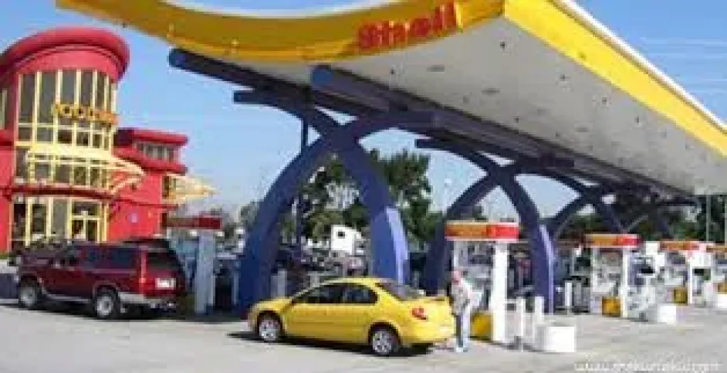 محافظ جنوب سيناء يعتمد التعريفة الجديدة لوسائل النقل بعد تحريك أسعار المواد البترولية