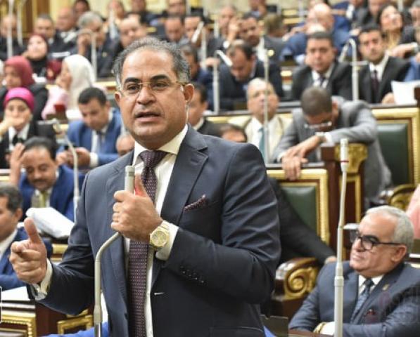 سليمان وهدان : تعميم الشباك الواحد فى قطاعات الدولة ضرورة لحل مشاكل الإجراءات الروتينية