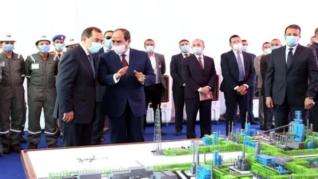 الرئيس السيسي خلال أحد المشروعات