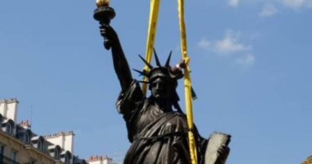 تمثال الحرية المصغر