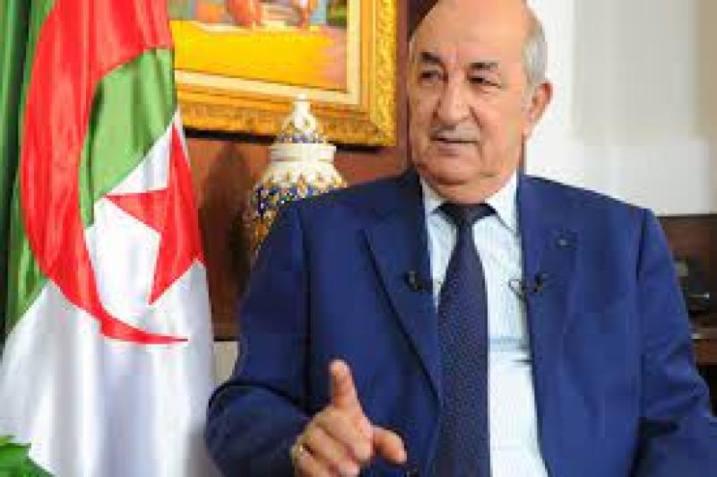 سلطنة عمان تتسلم دعوة للمشاركة فى القمة العربية بالجزائر