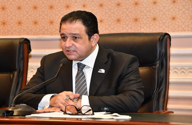 النائب الأول لرئيس البرلمان العربى يطالب بتنفيذ رؤية السيسى لإخلاء المنطقة العربية من التيارات الارهابية