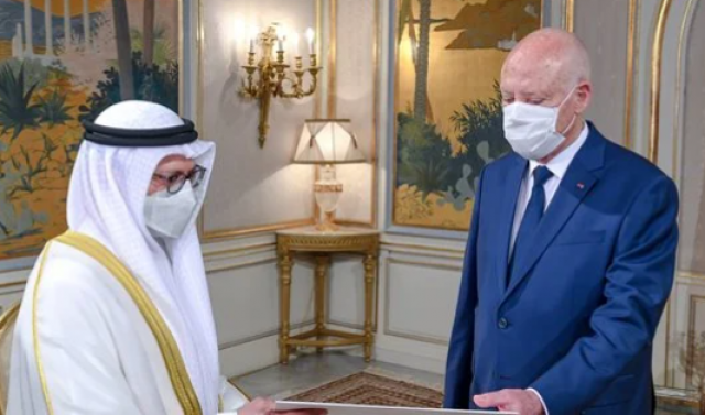 قرقاش: الإمارات تتفهم القرارات التاريخية لرئيس تونس