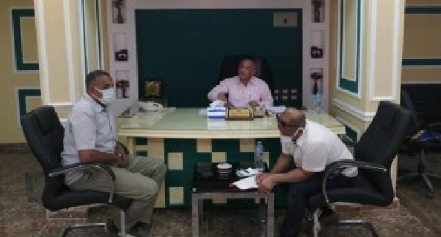 إلزام سائق الحنطور بالقيادة بترخيص لإنجاح الموسم السياحى بالأقصر