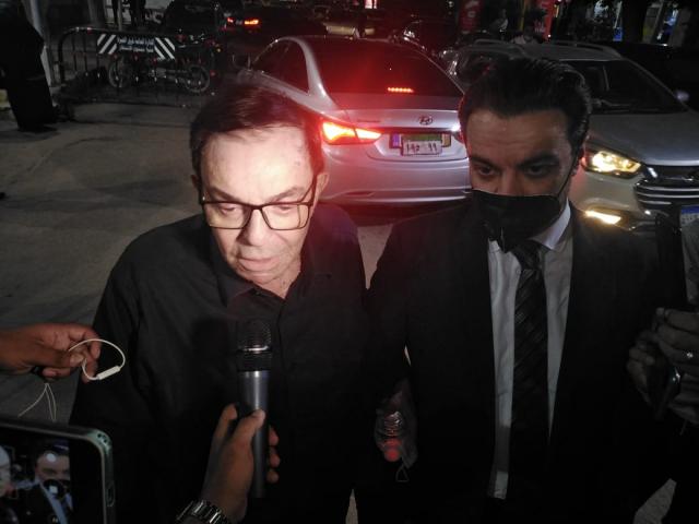 سمير صبرى فى عزاء فيصل ندا