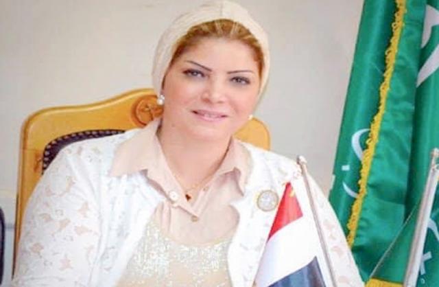  الدكتورة منال العبسي