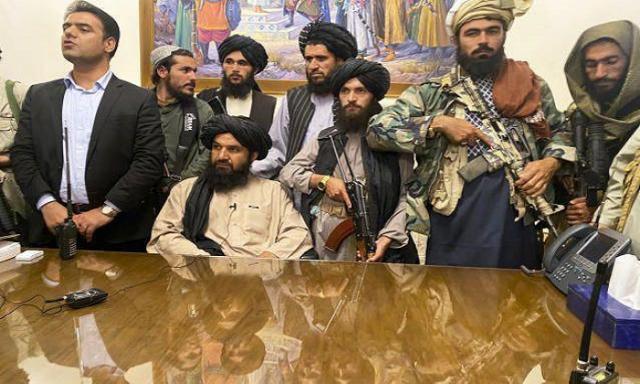 خلافات طالبان 