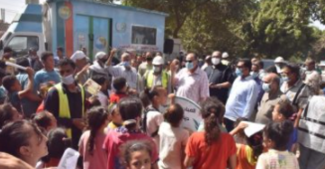 محافظ أسيوط يفتتح أول مركز خدمات مجتمعية بقرية الشامية ضمن ”حياة كريمة”