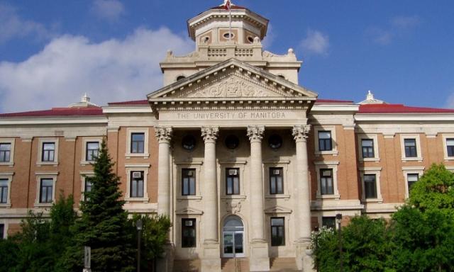 جامعة مانيتوبا الكندية تتضامن مع فلسطين ضد جرائم االإنسانية