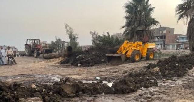 كسر بالخط المياه الرئيسى بمدينة المطرية بالدقهلية بعد ساعات من إصلاحه