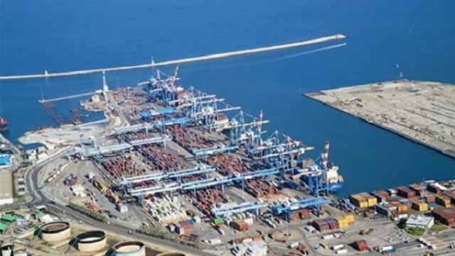 تداول 363 شاحنة و1359 طن بضائع عامة ومتنوعة بموانئ البحر الأحمر تداول 363 شاحنة و1359 طن بضائع عامة ومتنوعة بموانئ البحر الأحمر