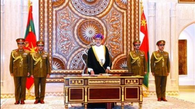 قرار عاجل من سلطان عمان بشأن إعصار شاهين