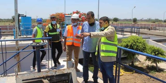 رئيس «مياه الغربية» يتفقد محطات مدينة طنطا