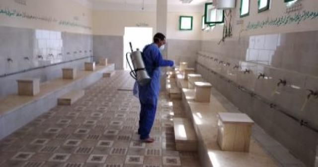 فتح دورات المياه بالمساجد