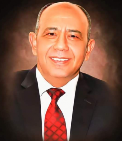  الدكتور أحمد جلال