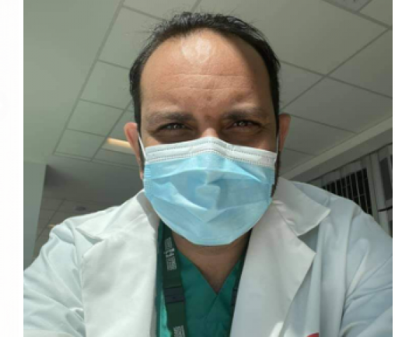 طبيب مصرى يحصل على الزمالة من جامعة مكجيل الكندية في علاج السرطان