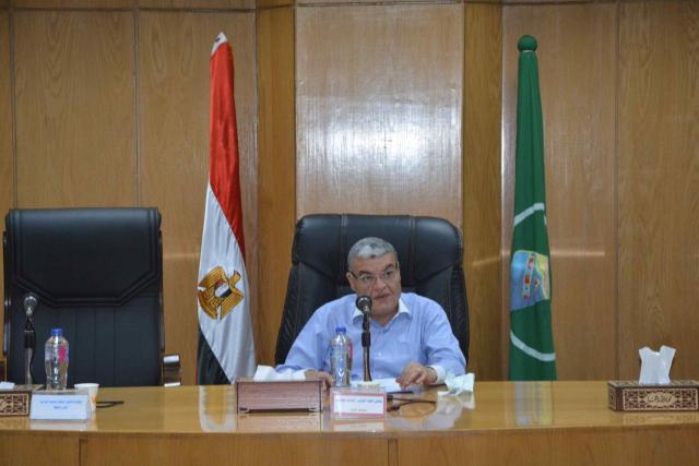  اللواء أسامة القاضي محافظ المنيا