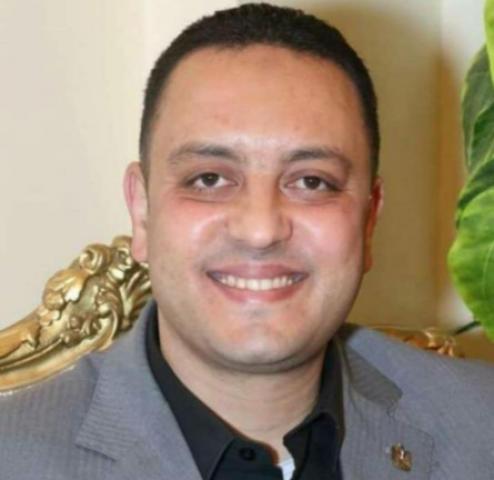  دكتور أحمد سمير أبوالفتوح خلاف الخبير الاقتصادي