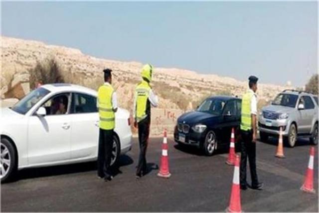 محافظ كفر الشيخ يوجه بتكثيف الحملات المرورية