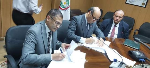 برتوكول تعاون بين جامعتى المنوفية و المنصورة في مجال زراعة الكلي 