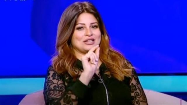 الدكتورة دينا أبو السعود خبيرة التجميل