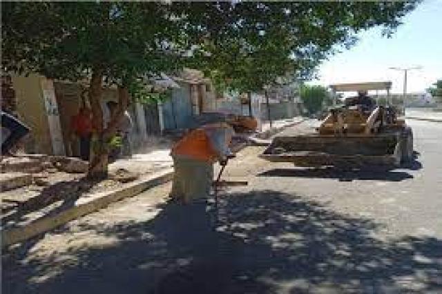حملات نظافة مكثفة لرفع المخلفات من شوارع سفاجا