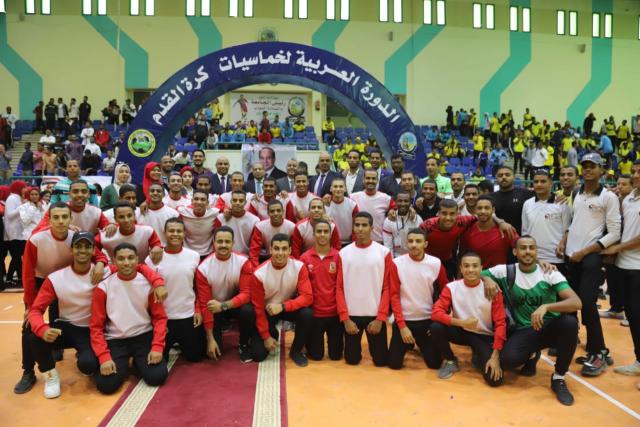 «جنوب الوادي» تفوز بلقب البطولة العربية الـ 16 لخماسيات كرة القدم | صور