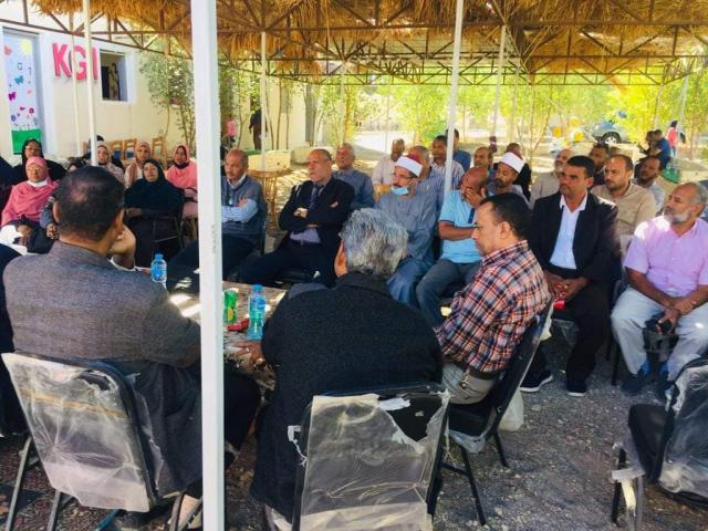 رئيس منطقة البحر الأحمر الأزهرية يجتمع بشيوخ معاهد مرسى علم والقصير