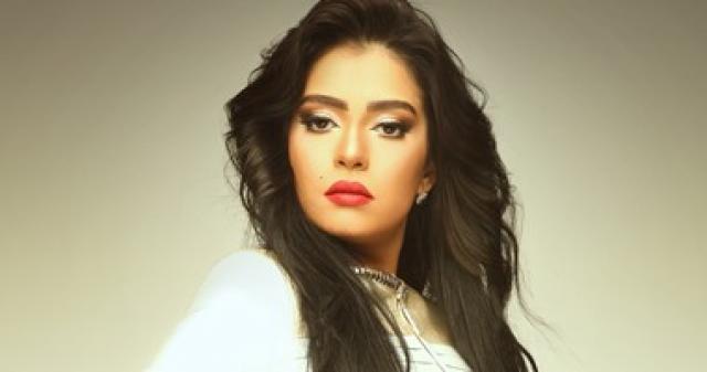 المطربة "يسرا