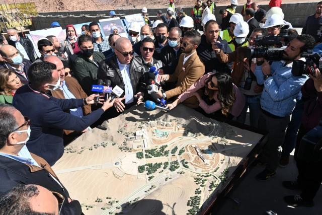 محافظ جنوب سيناء: افتتاح المرحلة الأولى من مشروع التجلى الأعظم أبريل المقبل