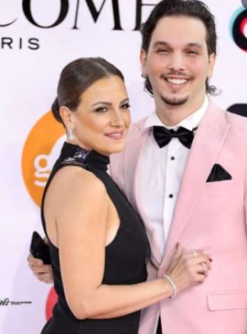  ريهام عبد الغفور وابنها