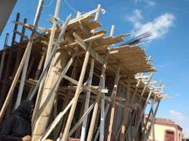 إيقاف حالات بناء مخالف ومصادرة المعدات في قرى طنطا