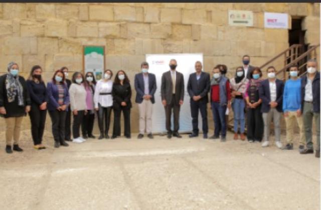 جانب من الزيارة