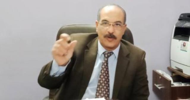 أحمد الدبيكى نقيب العلوم الصحية