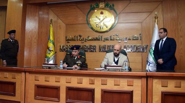القوات المسلحة توقع بروتوكول تعاون مع جامعة مصر للعلوم والتكنولوجيا