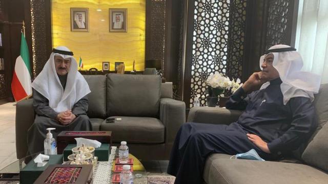 المدير العام للإيسيسكو خلال لقائه الأمين العام للمجلس الوطني الكويتي