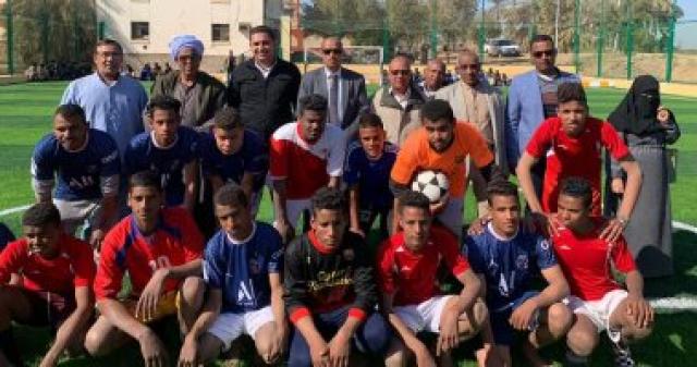 مدير رياضة الأقصر يشهد إفتتاح الملعب الخماسى لمركز شباب باويل بمدينة إسنا