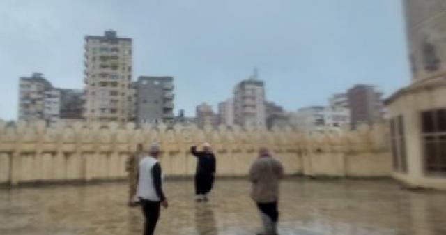 ”أوقاف الإسكندرية” تطلق حملة لتنظيف أسقف المساجد