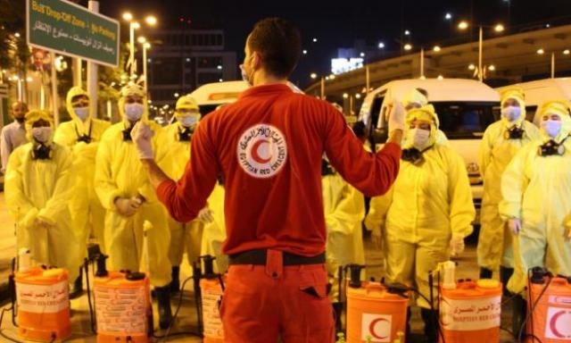 جهود الهلال الأحمر المصريالإغاثةأول قافلة إغاثةحملة تبرعات لصالح الشعب الفلسطيني