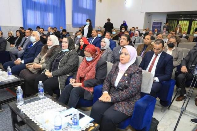 النائبة رقية الهلالي تشارك في فعاليات مؤتمر ” البورصة للتنمية ” في نسخته الثانية بمحافظة سوهاج