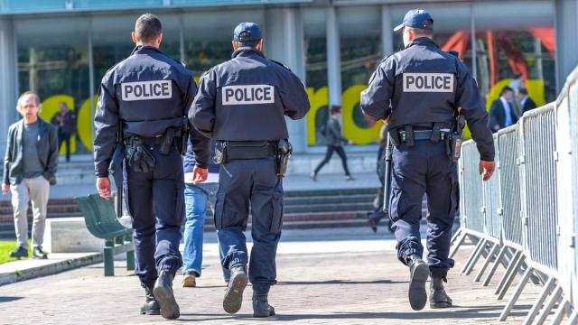 الشرطة فى مدينة ليون الفرنسية