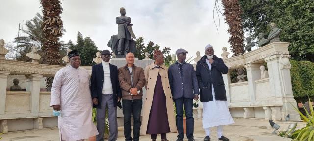 وزير الإعلام والثقافة والسياحة بدولة نيجيريا يزور متحف التحرير
