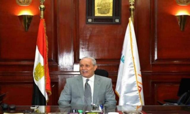 محافظ الأقصر يبحث مع رئيس غاز مصر أعمال توصيل الغاز الطبيعى