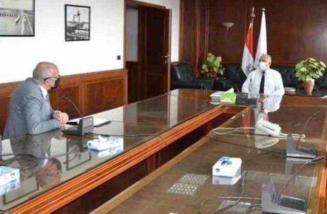 وزير الري يناقش التعاون مع «هندسة القاهرة» لتنمية وإدارة الموارد المائية وزير الري يناقش التعاون مع «هندسة القاهرة» لتنمية وإدارة الموارد المائية