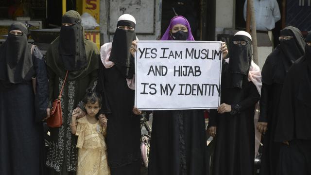 احتجاجات منع الحجاب في الهند