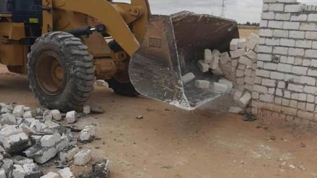 إزالة 240 طن مخلفات ببني محمد سلطان في المنيا