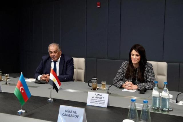 رانيا المشاط و وزير الاقتصاد الأذري