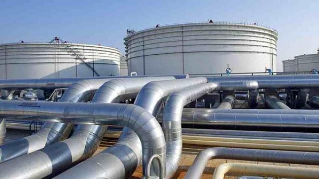 إيطاليا تستعد لتقليص استهلاك الغاز الطبيعي إذا قطعت روسيا إمداداتها