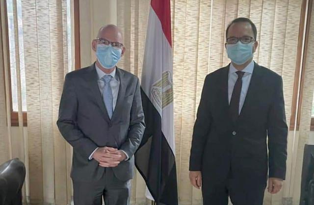 سفير جمهورية مصر العربية لدي إثيوبيا يلتقي جيمس سوان
