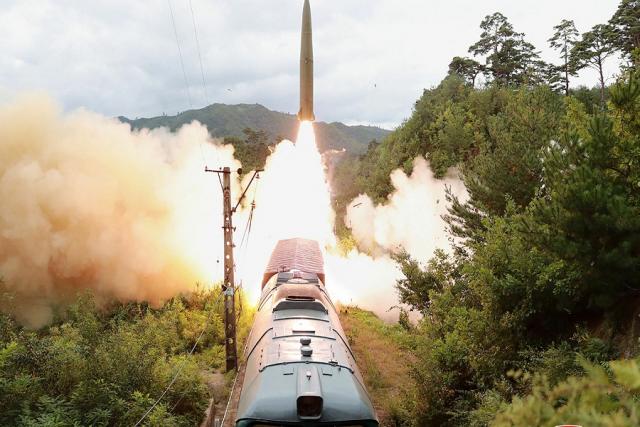 التجربة الصاروخية لكوريا الشمالية